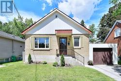 476 KING GEORGE STREET Peterborough (Otonabee Ward 1), ON K9J 1S1
