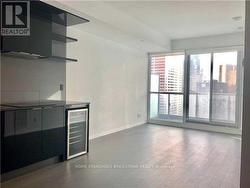 4009 - 70 TEMPERANCE STREET Toronto, ON M5H 0B1
