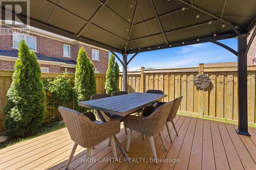 22 Delight Way, Whitby, ON 