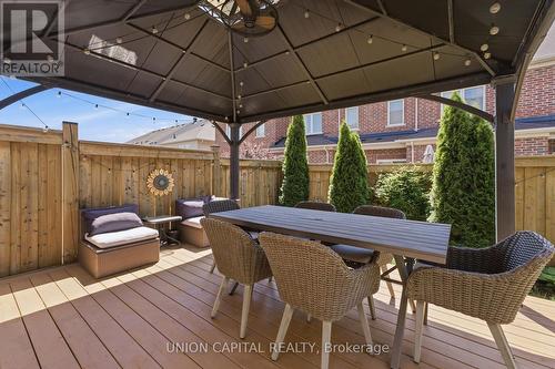 22 Delight Way, Whitby, ON 