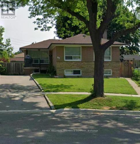 62 CLEMENTINE SQUARE  Toronto, ON M1G 2V7