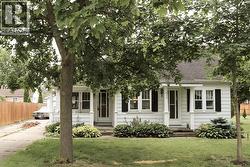 4113 CATHERINE STREET Petrolia, ON N0N 1R0