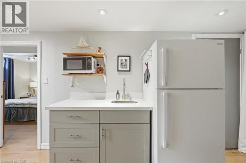 6 Darlington Drive, Hamilton, ON 