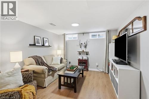 6 Darlington Drive, Hamilton, ON 
