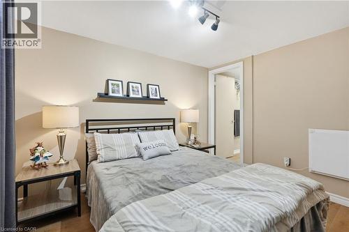 6 Darlington Drive, Hamilton, ON 