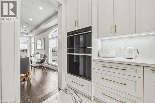55 Robarts Drive, Ancaster, ON 