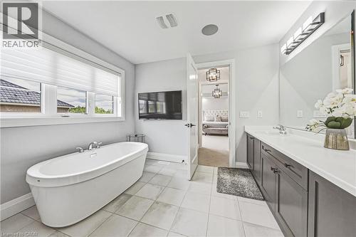 55 Robarts Drive, Ancaster, ON 