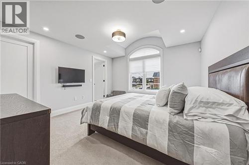 55 Robarts Drive, Ancaster, ON 