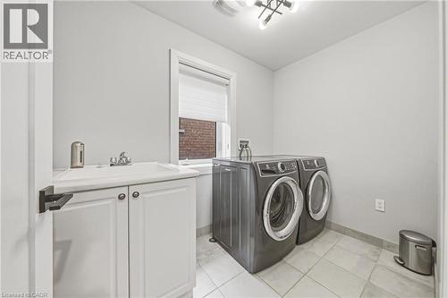 55 Robarts Drive, Ancaster, ON 