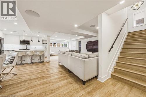 55 Robarts Drive, Ancaster, ON 