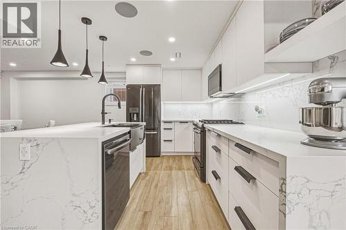 55 Robarts Drive, Ancaster, ON 