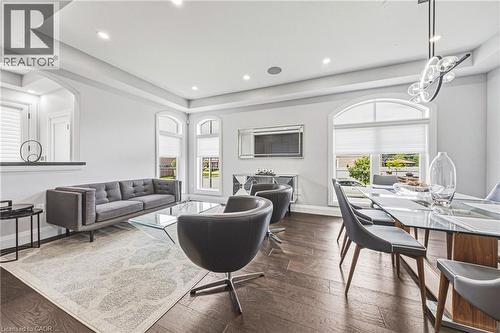 55 Robarts Drive, Ancaster, ON 
