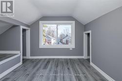 Main house 2nd bedroom - 