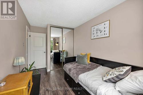 215 Booth Street, Ottawa, ON 