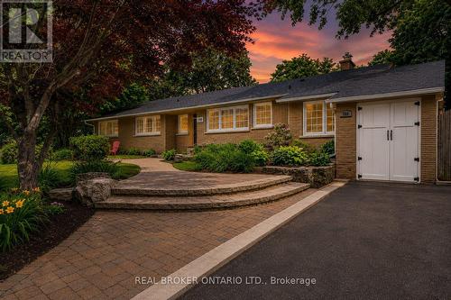 760 KINGSWAY DRIVE  Burlington, ON L7T 3H4