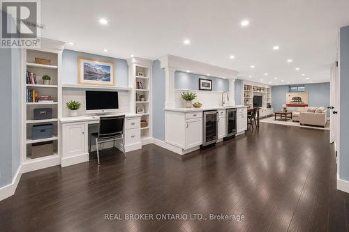 760 Kingsway Drive, Burlington, ON 