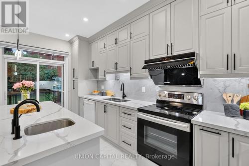 9 Ballymore Drive, Aurora, ON 