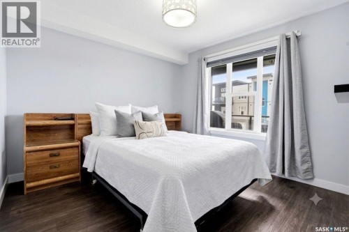 323 5301 Universal Crescent, Regina, SK 