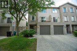 230 BLACKHORNE Drive Unit# 24  Kitchener, ON N2E 1Z4