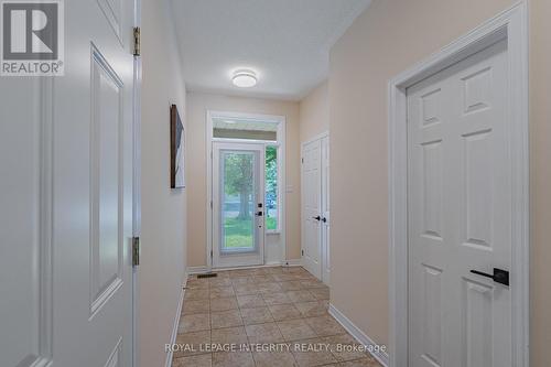 Main Entrance - 16 Redding Way, Ottawa, ON 