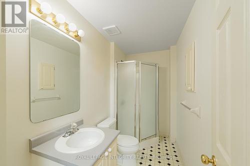 Full Bathroom - Basement - 16 Redding Way, Ottawa, ON 