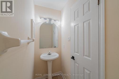 Powder Room - 16 Redding Way, Ottawa, ON 