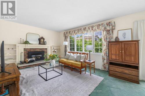 15 Glenview Crescent, Perth, ON 