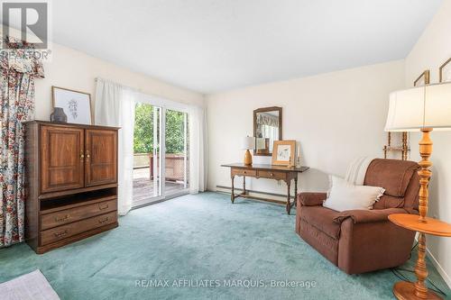 15 Glenview Crescent, Perth, ON 