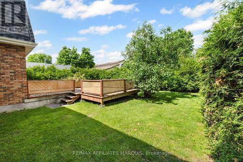 15 Glenview Crescent, Perth, ON 