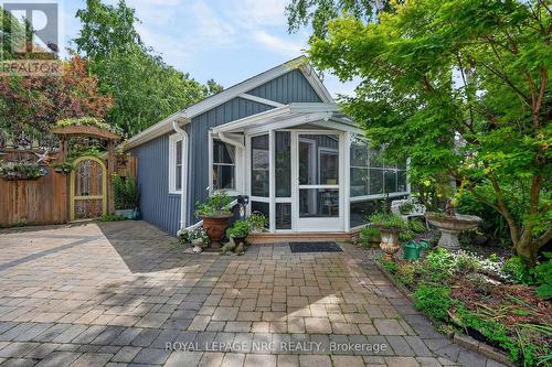 80 NEWPORT STREET  St. Catharines (Port Weller), ON L2M 1P7