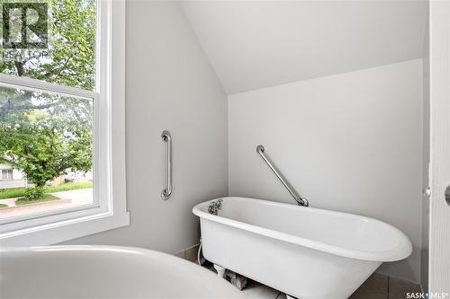 211 N Avenue S, Saskatoon, SK 
