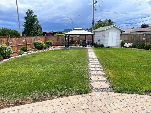 2044 Begin Street E, Thunder Bay, ON 