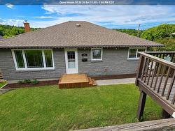 912 Ninth Street Kenora, ON P9N 2T2
