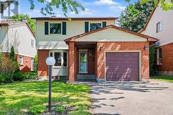 26 BERNIER TERRACE  Ottawa, ON K2L 2V2