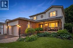729 WOODHILL Drive  Fergus, ON N1M 3M8
