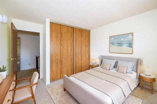 Virtually Staged - 4 Capilan Cove, Winnipeg, MB 