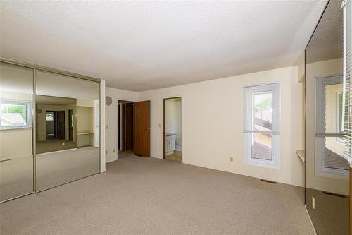 4 Capilan Cove, Winnipeg, MB 
