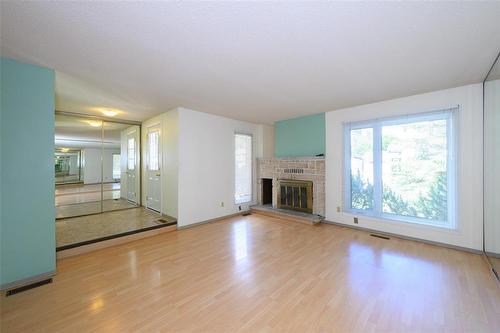 4 Capilan Cove, Winnipeg, MB 