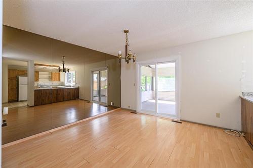 4 Capilan Cove, Winnipeg, MB 
