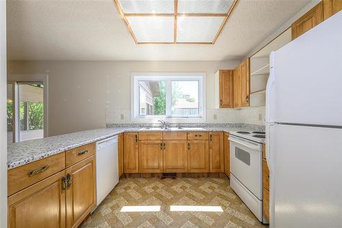 4 Capilan Cove, Winnipeg, MB 
