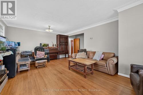 245 Compton Avenue, Ottawa, ON 