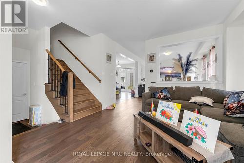 8 Downriver Drive, Welland (Dain City), ON 