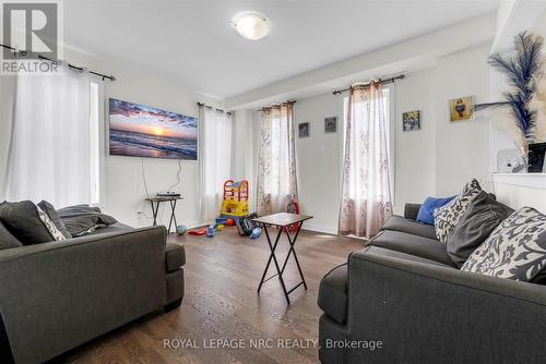 8 Downriver Drive, Welland (Dain City), ON 
