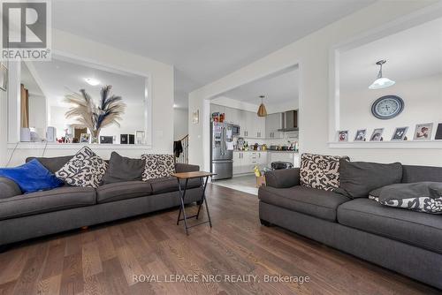8 Downriver Drive, Welland (Dain City), ON 