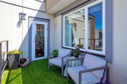 #308-2409 Bevan Ave, Sidney, BC 