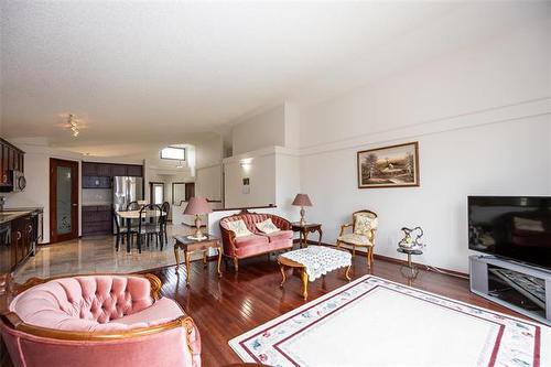 59 Moncrief Lane, Winnipeg, MB 