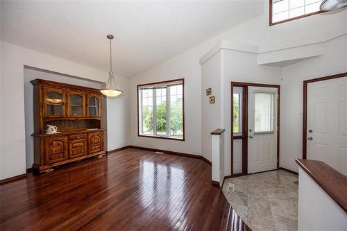59 Moncrief Lane, Winnipeg, MB 
