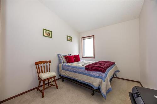 59 Moncrief Lane, Winnipeg, MB 