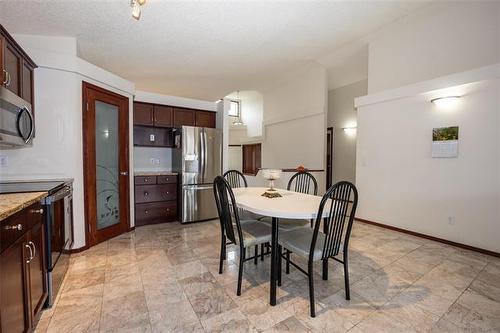 59 Moncrief Lane, Winnipeg, MB 