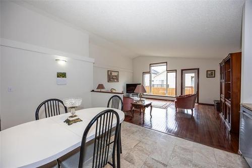59 Moncrief Lane, Winnipeg, MB 